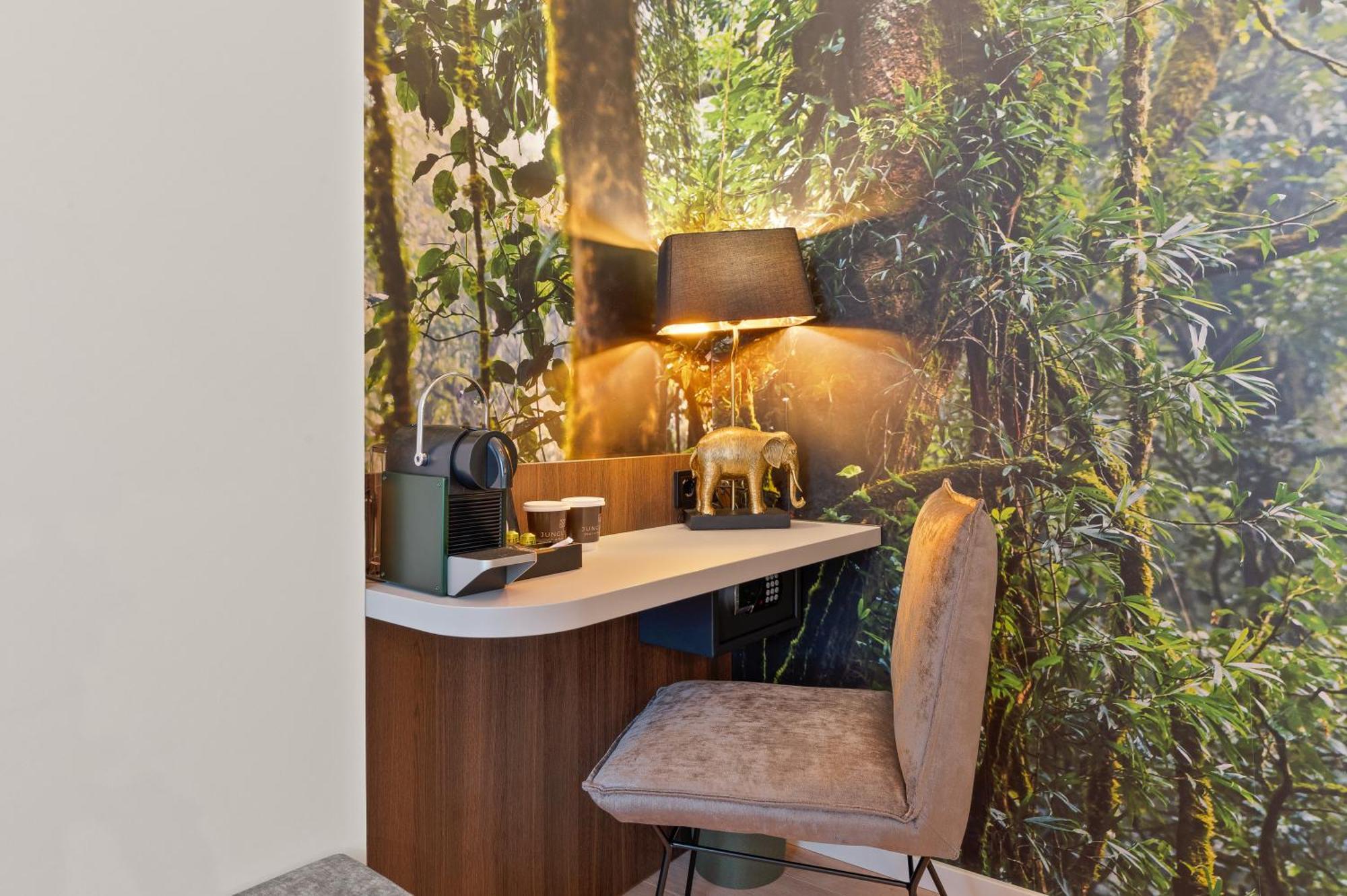Jungle No5 Boutique Hotel - Stuttgart City-Center Buitenkant foto
