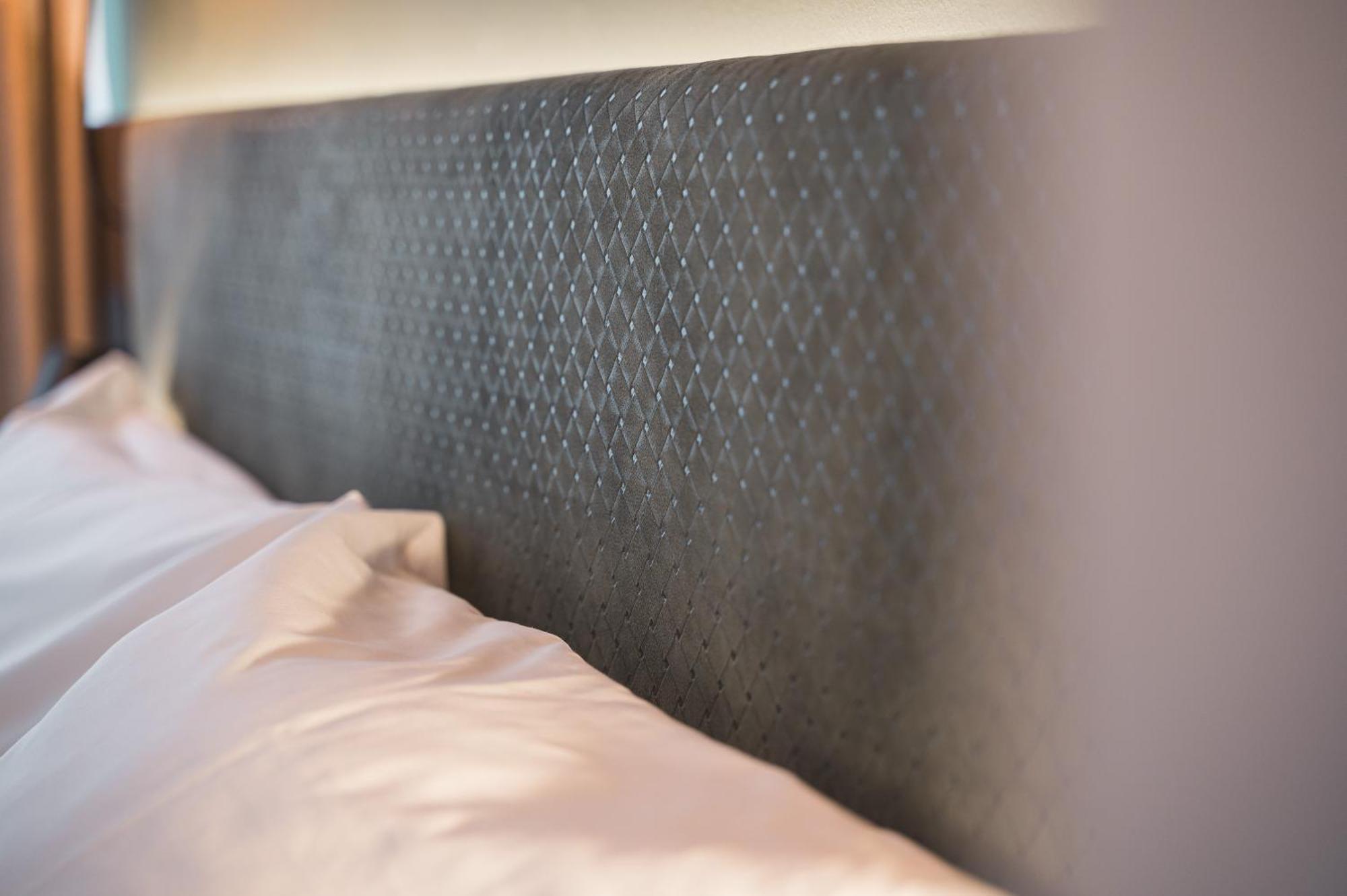Jungle No5 Boutique Hotel - Stuttgart City-Center Buitenkant foto
