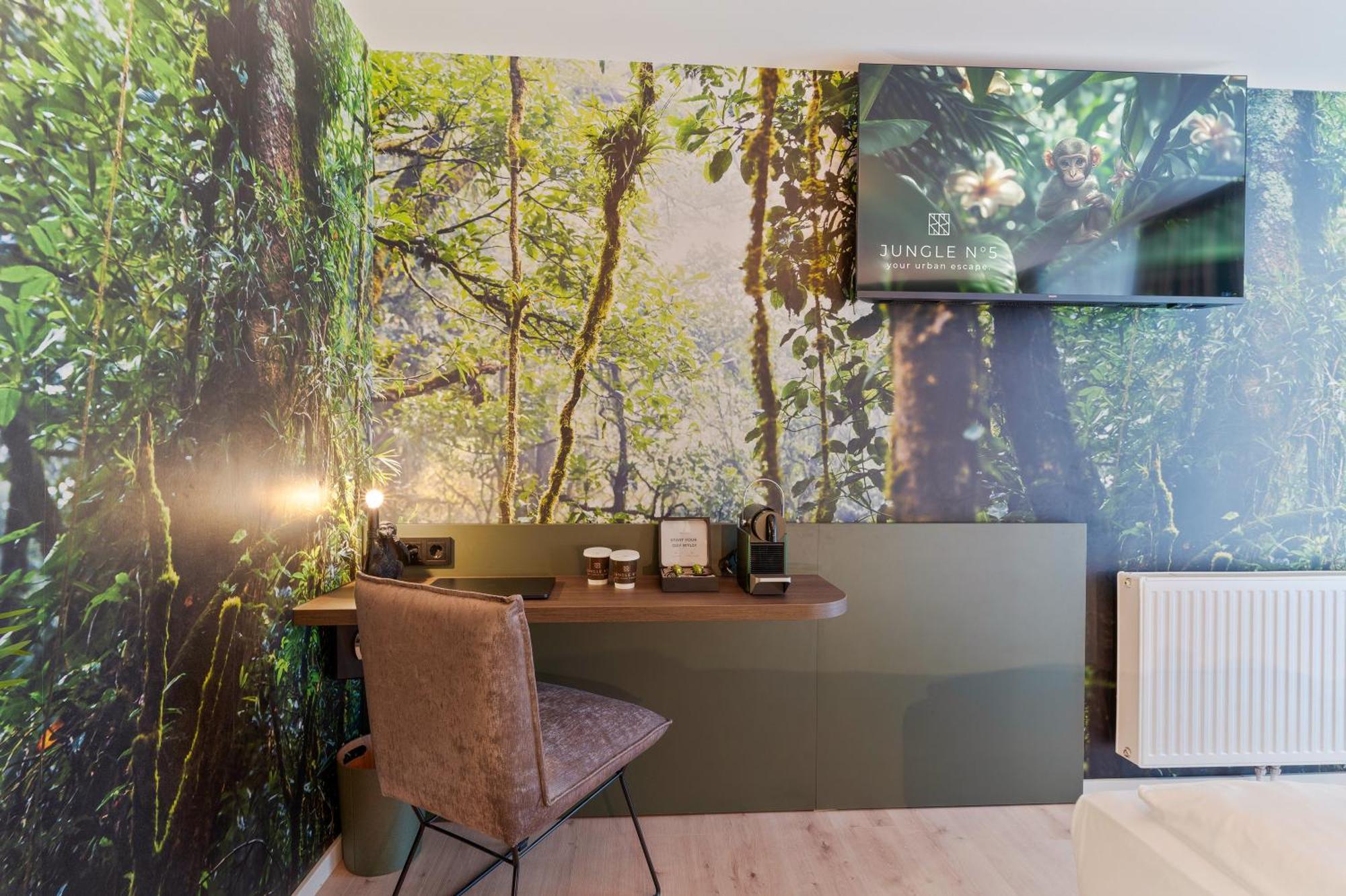 Jungle No5 Boutique Hotel - Stuttgart City-Center Buitenkant foto