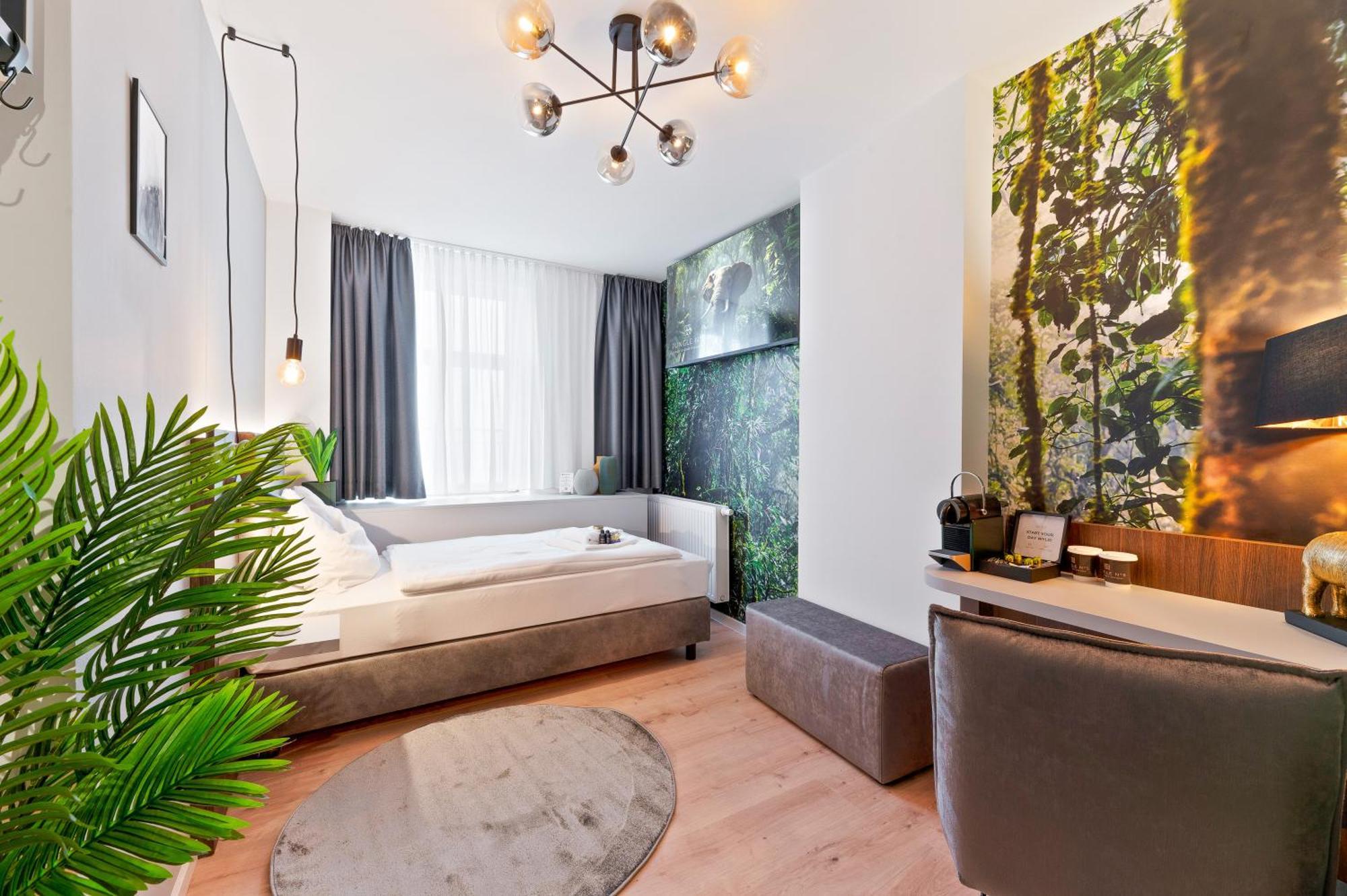 Jungle No5 Boutique Hotel - Stuttgart City-Center Buitenkant foto