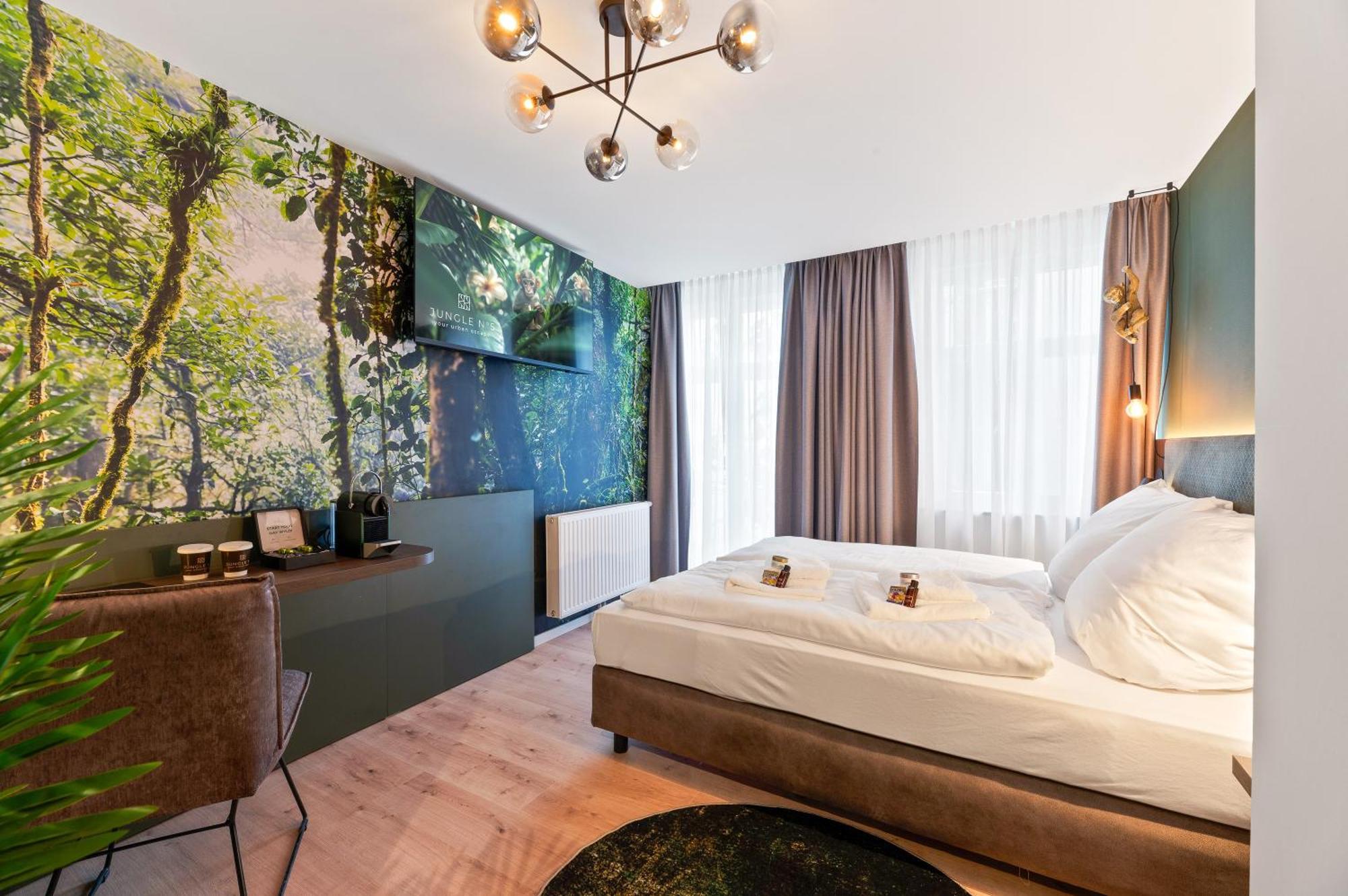 Jungle No5 Boutique Hotel - Stuttgart City-Center Buitenkant foto
